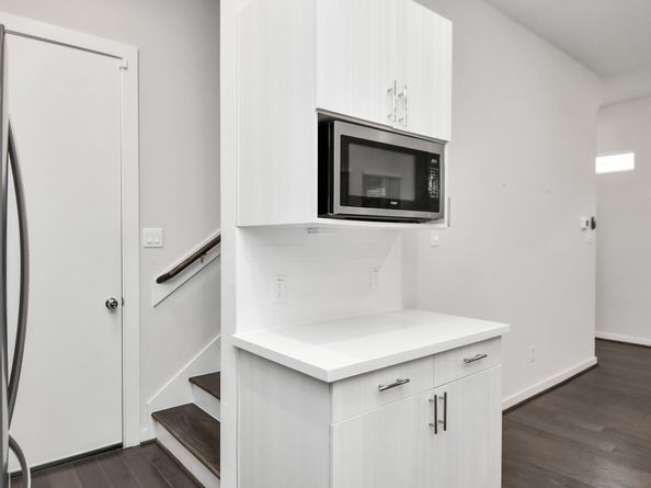 619 Thornton Oaks Lane, Houston TX 77018