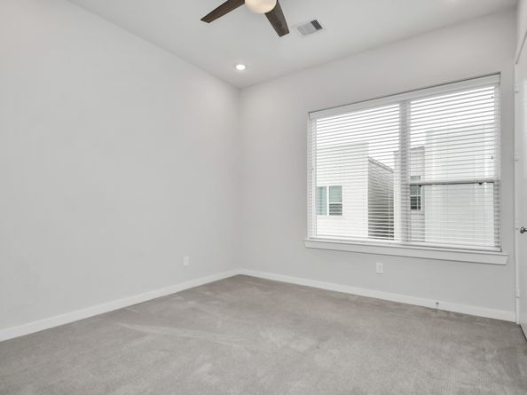 619 Thornton Oaks Lane, Houston TX 77018