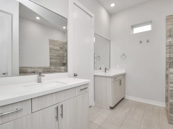 619 Thornton Oaks Lane, Houston TX 77018