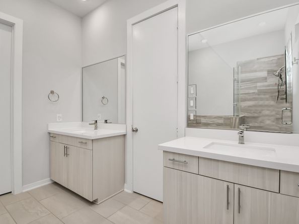 619 Thornton Oaks Lane, Houston TX 77018