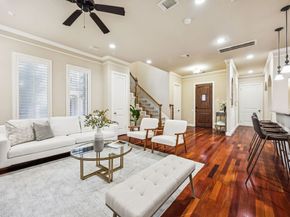 11022 Robin Hood Court, Houston TX 77043