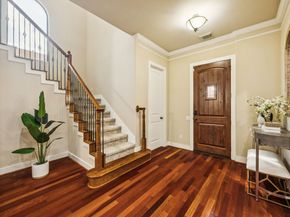 11022 Robin Hood Court, Houston TX 77043