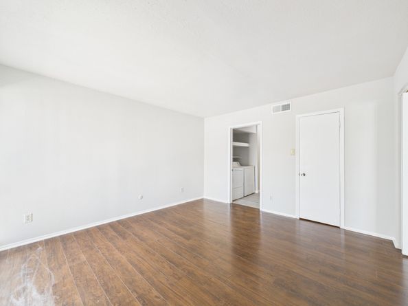 2822 S Bartell Drive 39, Houston TX 77054