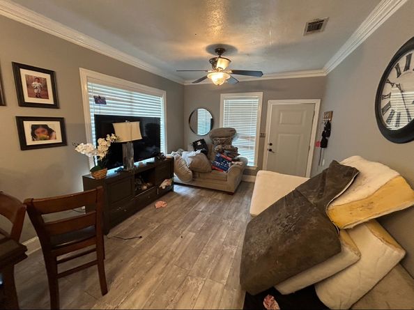 7205 Hershe Street, Houston TX 77020