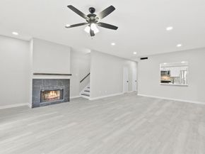 550 Wilcrest Drive 550, Houston TX 77042