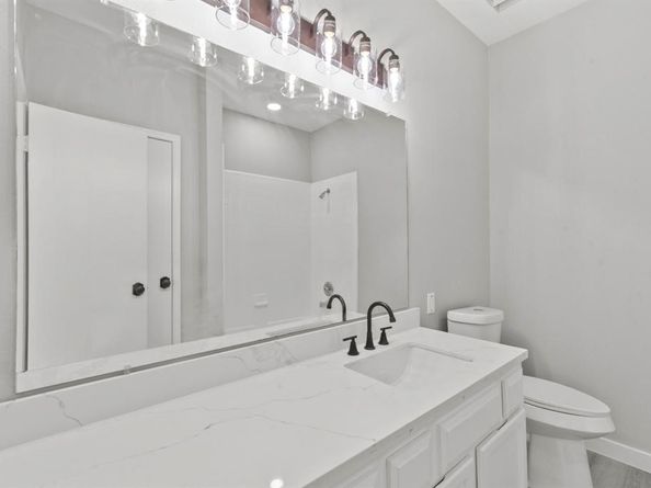 550 Wilcrest Drive 550, Houston TX 77042
