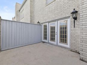 550 Wilcrest Drive 550, Houston TX 77042