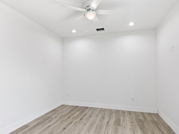1719 Esther Street A and B, Houston TX 77088