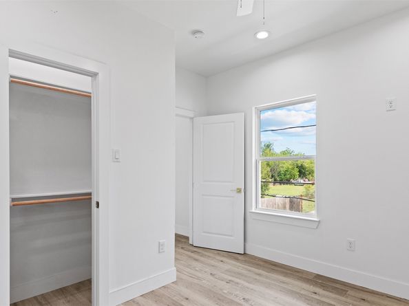1719 Esther Street A and B, Houston TX 77088
