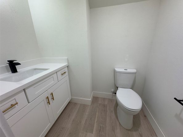 1719 Esther Street A and B, Houston TX 77088
