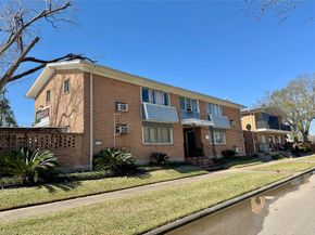 2712 Oakcliff Street, Houston TX 77023