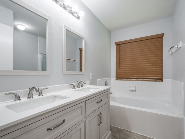 4523 Bridgevillage Drive, Spring TX 77373