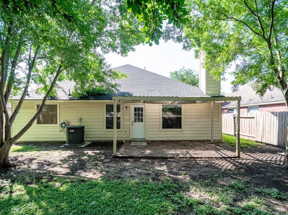 4523 Bridgevillage Drive, Spring TX 77373