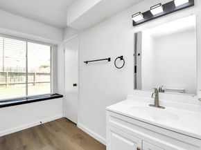 11910 Green Glade Drive, Houston TX 77099