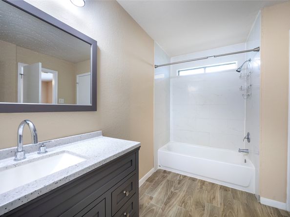 1207 Bartlett Cove Drive, Houston TX 77067