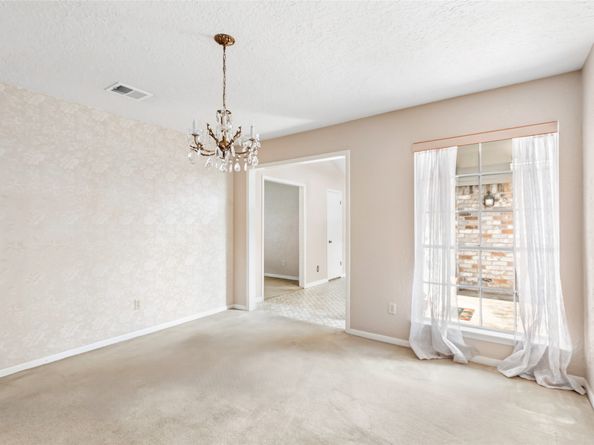 338 Evanston Street, Houston TX 77015