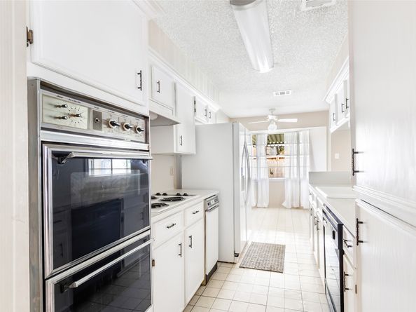338 Evanston Street, Houston TX 77015