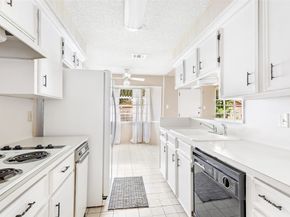 338 Evanston Street, Houston TX 77015