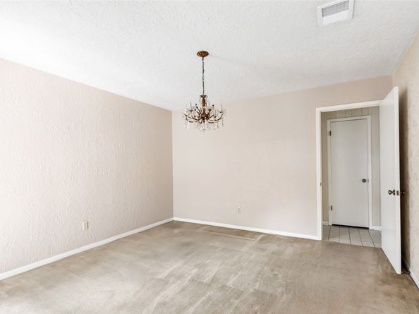 338 Evanston Street, Houston TX 77015