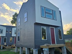 3206 Retta Street, Houston TX 77026
