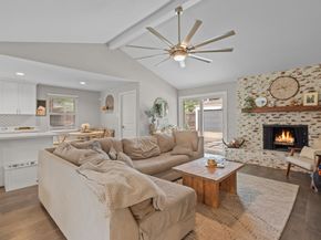 2515 Blue Willow Drive, Houston TX 77042