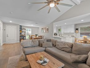 2515 Blue Willow Drive, Houston TX 77042
