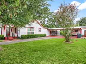 2609 Bevis Street, Houston TX 77008