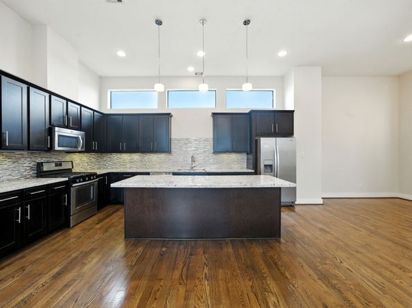 1812 Thompson Street, Houston TX 77007