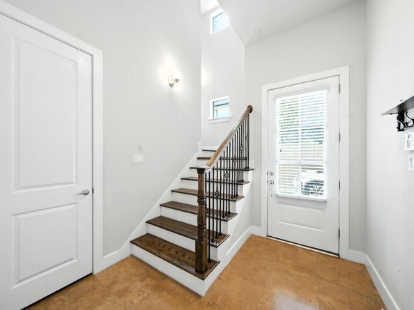 1812 Thompson Street, Houston TX 77007