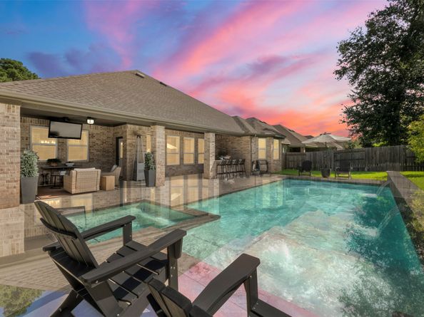 1803 Graystone Hills Drive, Conroe TX 77304