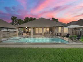 1803 Graystone Hills Drive, Conroe TX 77304
