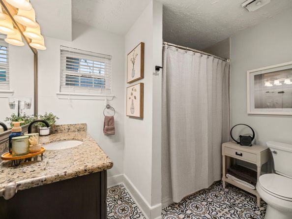 5202 Lamonte Lane, Houston TX 77092