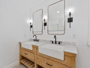 2611 Teague Road, Houston TX 77080