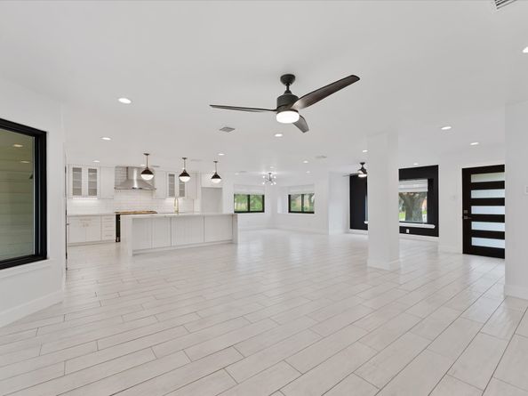 2611 Teague Road, Houston TX 77080