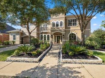 18602 Yorkshire Manor Court
