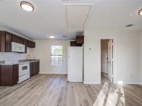 1051 W Little York Road, Houston TX 77091