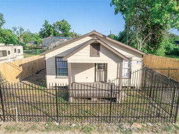 1051 W Little York Road