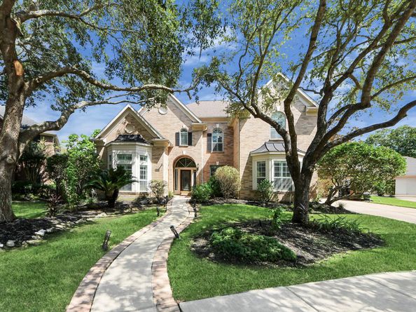 11 Foxworth Court, Sugar Land TX 77479