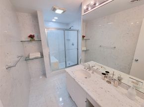 9333 Memorial Drive 410, Houston TX 77024