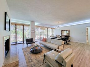 9333 Memorial Drive 410, Houston TX 77024