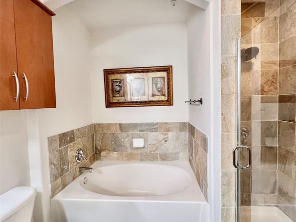 1901 Post Oak Boulevard 3506, Houston TX 77056