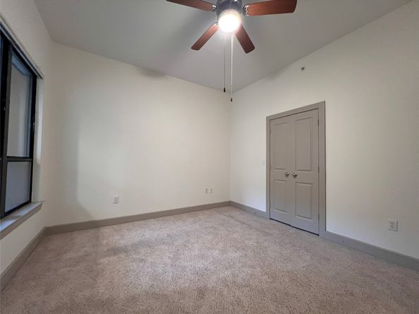 1901 Post Oak Boulevard 3506, Houston TX 77056
