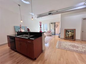 1901 Post Oak Boulevard 3506, Houston TX 77056