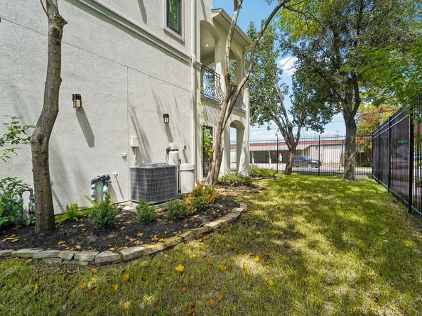 4701 Inker Street, Houston TX 77007