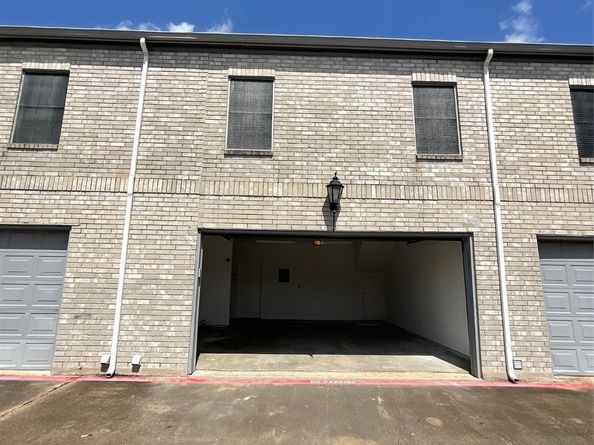 7387 Regency Square Court 7387, Houston TX 77036
