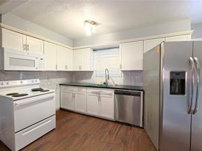 2574 Marilee Lane 2, Houston TX 77057