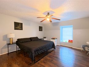2574 Marilee Lane 2, Houston TX 77057