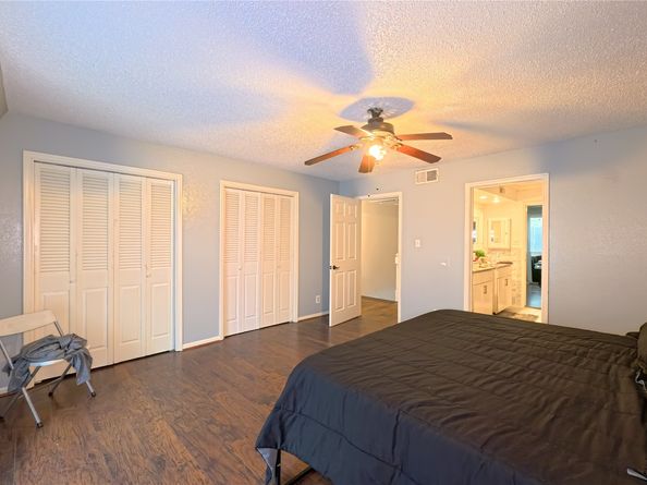 2574 Marilee Lane 2, Houston TX 77057