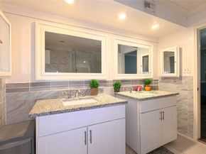 2574 Marilee Lane 2, Houston TX 77057