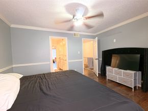 2574 Marilee Lane 2, Houston TX 77057